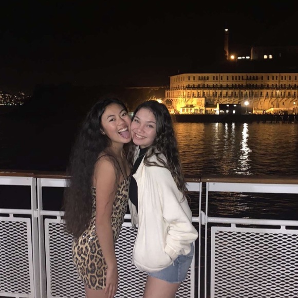 Meet your Posher, Katelyn - Picture 1 of 1